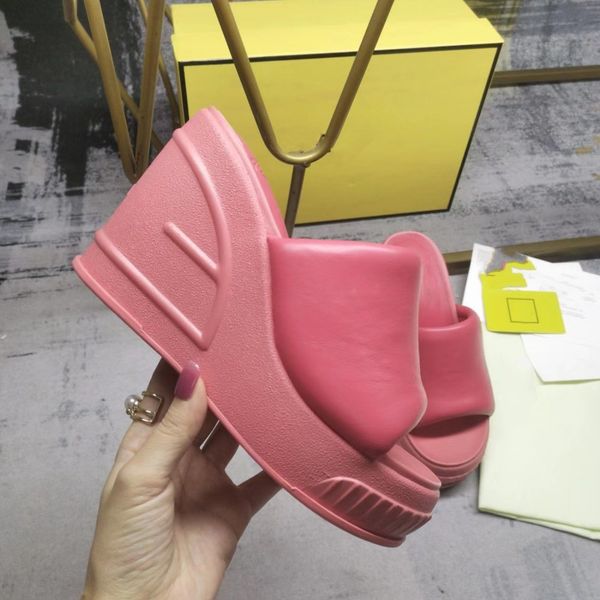 

classic luxury design lady wedges slippers summer rubber soles lady shoes beach slide letter sandals designer shoes lazy lady loafers size 3, Black