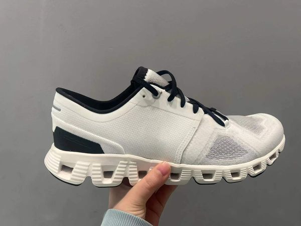 

designer runnings hoes men women sneakers triple orange white black Onrun lightweight breathable cloud X walking jogging, Red