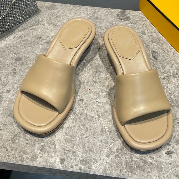 

2023 fashion designers slippers women sandals classic wool roll sheepskin slides flat slipper winter plush fur sandal home sandals comfortab, Black
