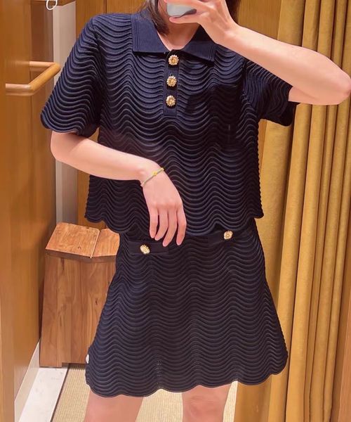 

ice silk set sandro texture lace small fragrance knitted shirt half skirt two piece set, Black;gray