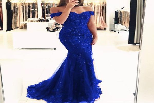 

off the shoulder trumpet royal blue prom dresses with beaded appliques floor length long evening gowns with sequins pageant dresse2279206, Black