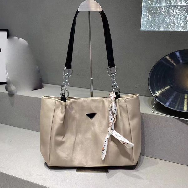 

prade designer bags tote bag handbag fashionable and minimalist womens purses and handbags metal and leather combination handle totebags 34*