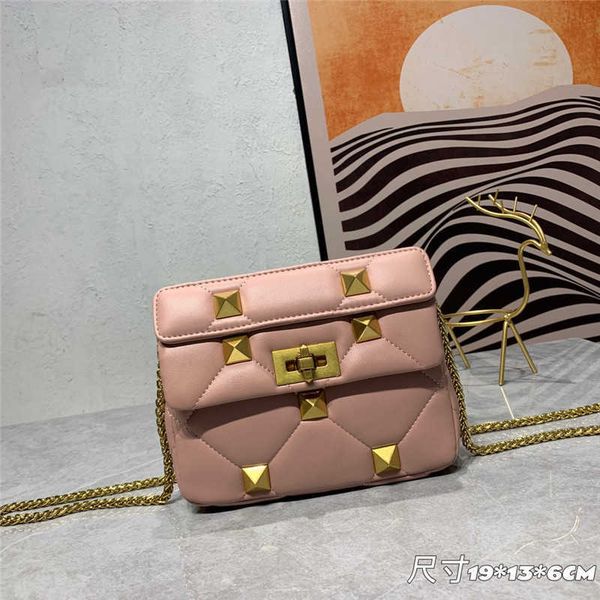 

valention handbags beach leather designer small bag crossbody fashion women bags luxurys large rivet sheepskin handheld handbag 3ve8