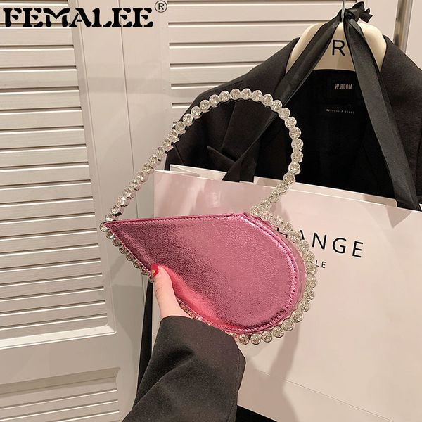 

waist bags luxury ly diamond heart evening clutch bag brand designer chic metal handle purse for wedding party 230522