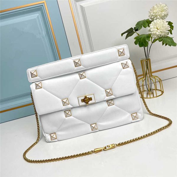 

valantion bag women designer bag crossbody beach bags handbags fashionable cowhide rivet luxurys large capacity handbag rz39