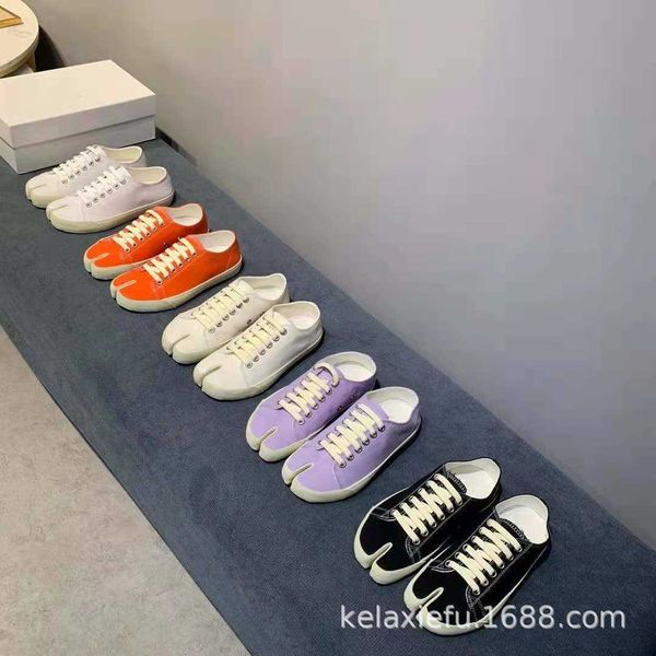 

small design women's 2022 couple's low flat bottom lace up canvas split toe pig feet horseshoe shoes single shoe