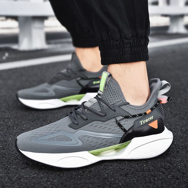 

dress shoes men's autumn winter light and breathable running fashion flying woven sneakers 230522, Black