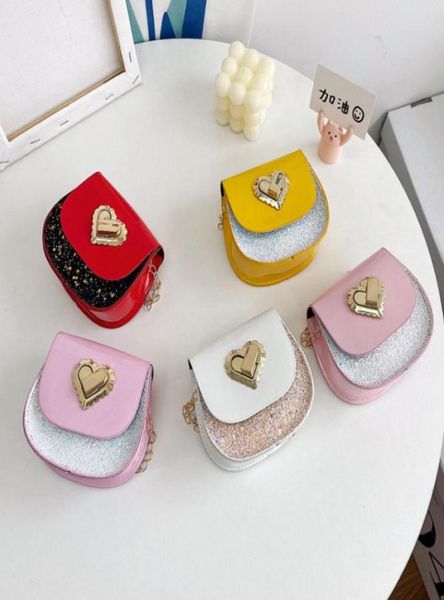 

designer girls love heart sequins handbag ins children metal chain saddle bag kids patent leather mini purse a83495310672, Black