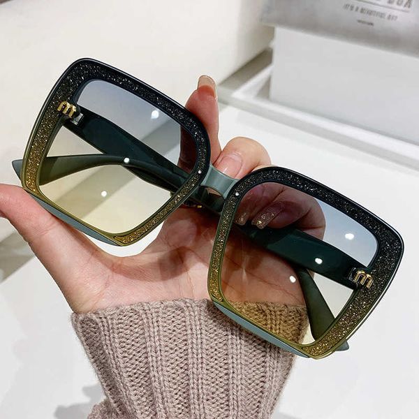 

frames new korean personalized ins sparkling pink for women's uv protection and strong light driving street p sunglasses network, White;black