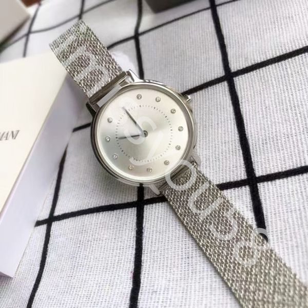 

women's watches fashion watch 11128 watch, quartz machine, size 32 mm, noble women's watches, Slivery;brown