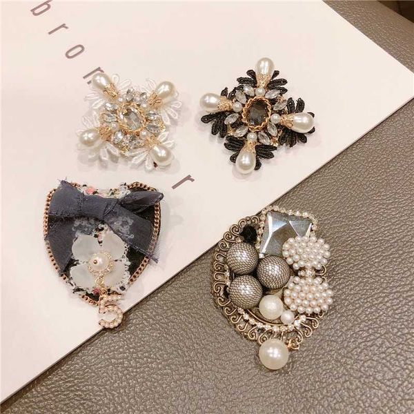 

pins brooches fashion retro bow cross pendant pearl brooch accessory suitable for women's baroque elegant parties weddings and women&#0, Gray