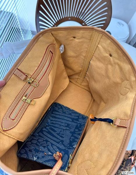 

2023 sales newe luxuryi designera women shoulder bags leather old flower bucket bag famous drawstring handbags cross body purse