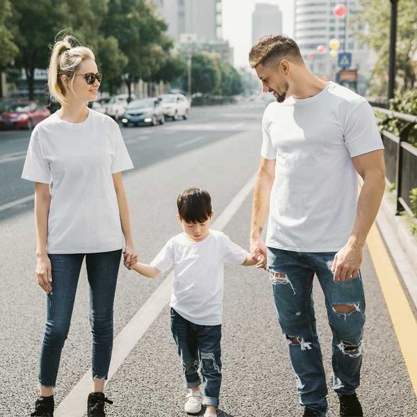 

2023 luxury designer men t shirt short sleeve tess casual fashion custom tshirt 100% premium cotton t-shirt customize printing men's o-, White;black