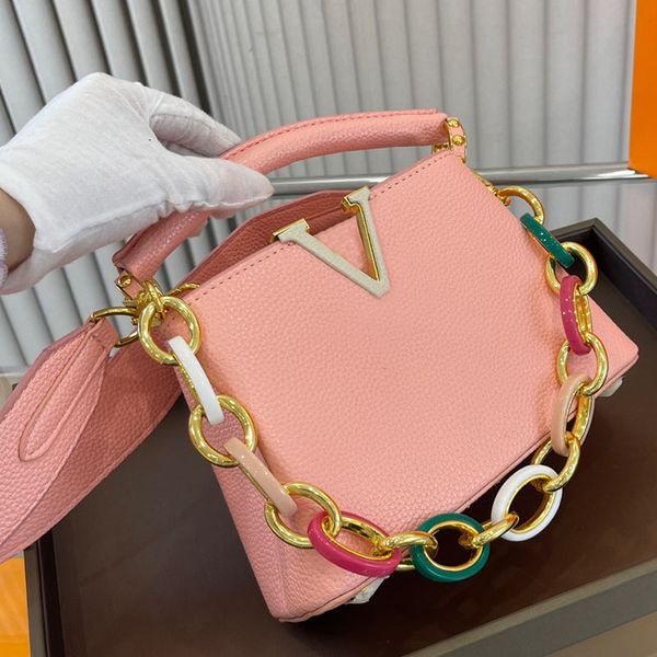 

women deisnger totes bag colorful lovely chain wide leather strap v-shaped stitch gold metal hardware crossbody shoulder lady handbag high-c