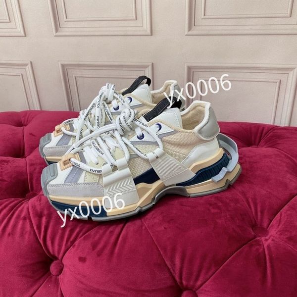 

luxury designer calfskin casual shoes reflective sneakers vintage leather trainers fashion shoes leisure shoe platform lace-up sneaker, Black