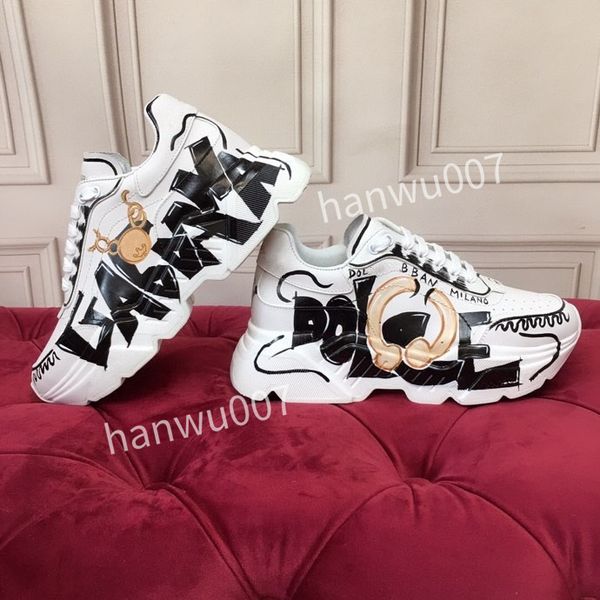 

2023 new luxurys designer woman whites casual shoes round toe lace up shoes comfortable women men's outdoor sneakers breathable canvas, Black