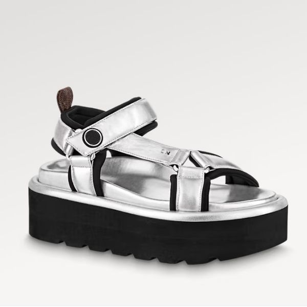 

2023 platform designer womans thick bottom sandals pool pillow flat comfort sandal luxury summery metallic lambskin denim sandy beach slippe, Black