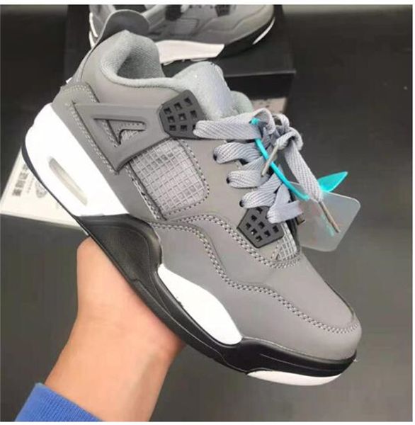 

classical bred black redjumpman 4s low basketball shoes mens womens designer outdoor sneakers trainer