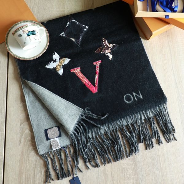 

2023 new designer scarf european and american style cashmere scarf men and women ultimate classic thickened shawl neck exquisite soft, Blue;gray