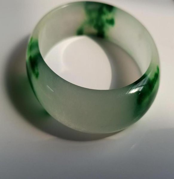 

5660mm natural green floating flower quartzite jade bracelet5925384, Black