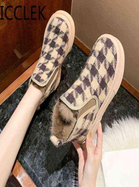 

boots fashion shoes woman winter platform snow plush female casual sneakers gingham faux suede with fur inside coldproof y22093491397, Black