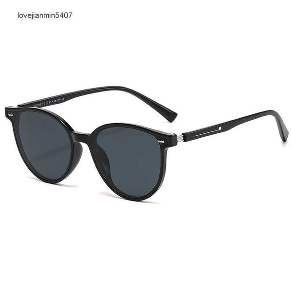 

2023fashion sunglasses 60% retailspring new gm sunglass net red glass y22005 and women's large frame, White;black