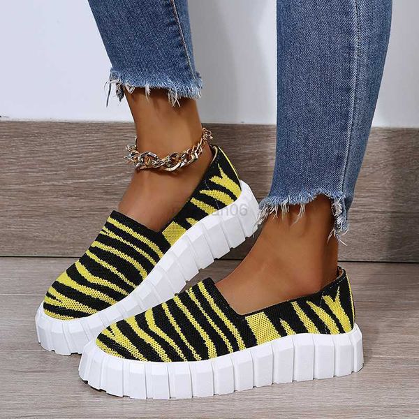 

dress shoes rimocy yellow zebra loafers women 2022 autumn fashion slip on knitted sneakers plus size platform casual flats woman y23, Black