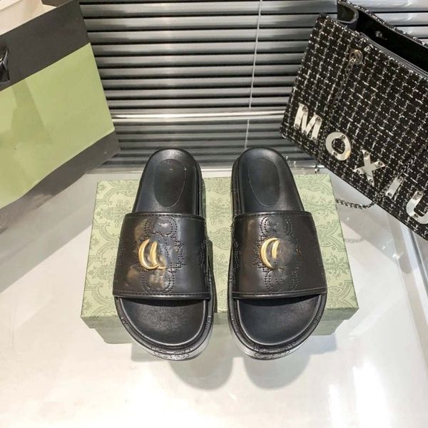 

women's matelasse slide sandal leather slipper designer luxury with double embellished leather trimmed embroidered crocheted slides 34-, Black