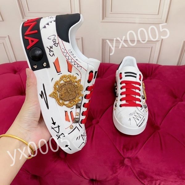 

2023 new luxurys designers women men runner casual shoes runners sense retro trainers black white sneakers jogging hiking sneaker