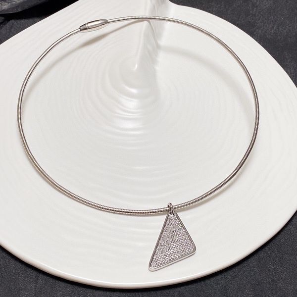 

2023 pendant necklaces fashion for man woman prad inverted triangle designers brand jewelry highly quality ap2b, Silver