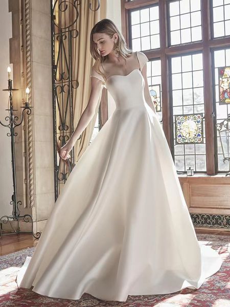 

2023 modern satin wedding dress garden bride dresses spring vestido de novia sweetheart strapless bridal gowns luxury simple bridal dresses, White