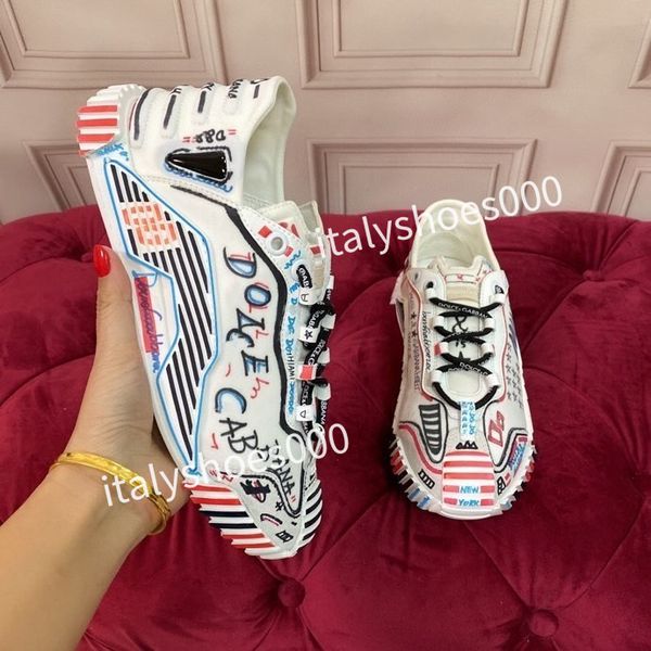 

2023 luxury designer calfskin casual shoes men women vintage sneaker reflective sneaker platform trainers sneakers lace-up, Black