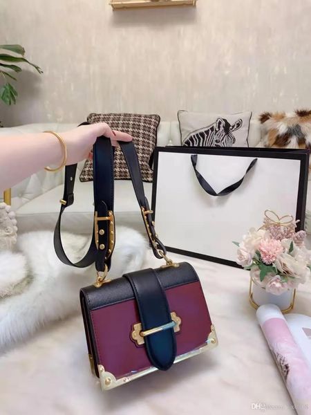 

the designer designs quality fashionable and allaround retro leather womens small square bag with slant hanging bag and, Black;red