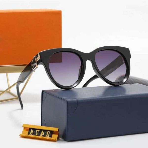 

designer brand fashion sunglasses luxury outdoor summer 2023 new woman ladies designers matte glasses for men sunshade eyeshield adumbral le, White;black