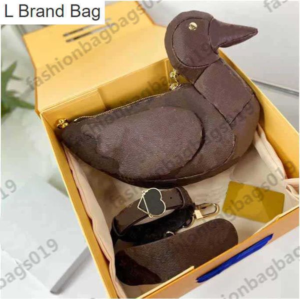 

l brand bag explosion duck bag m45990 heart shoulder cross body totes designers luxury brown canvas stud eyes cute toy purse 32 22cm, Black