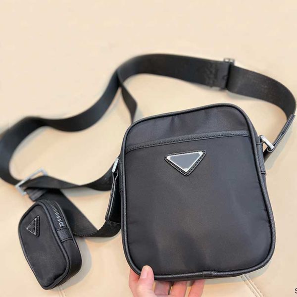 

luxurys designer messenger bag men shoulder bag black waterproof canvas designer bag 20cm zipper purse with coin purse storage pocket
