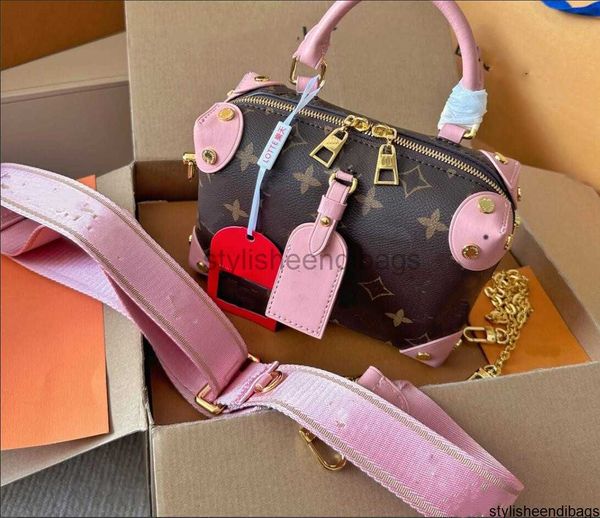 

stylisheendibags designer bags crossbody pouch shoulder bag handbag cosmetic case box clutch fashion women messenger purse pochette petite m