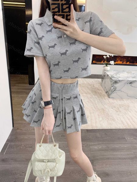 

23ss womens designer clothing skirt set lapel puppy full print short sleeve polo shirt elastic waist drawstring pleated half skirt sets wome, White