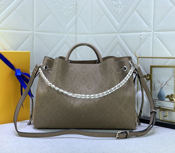 

designer womens tote bag luxury bella handbags flight mode shoulder bags quality leather perforated flowers letter crossbody ladies fashion
