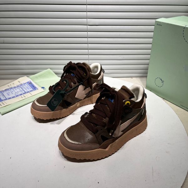 

2023new designer mens causal shoes fashion womans leather lace up platform sole sneakers white black mens womens luxury velvet suede 0523