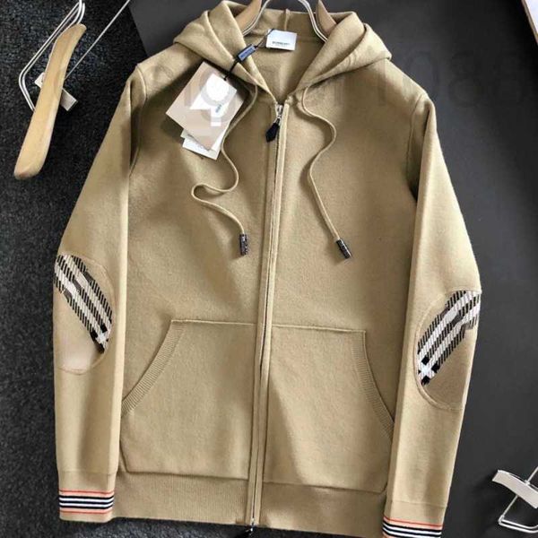 

designer 22ss mens jacket burb hoodie knitted hooded sweater man zipper hoody jackets women cardigan coat wool hoodies ost8, Black;brown