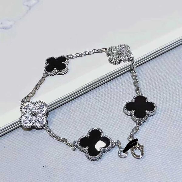 

fanjia lucky four leaf grass v gold panda five flower bracelet female 925 double sided middle diamond laser treasure blue versatile, Golden;silver