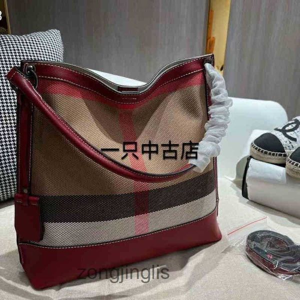 

products classic ladies fashionable autumn large bag burbrerys and winter lattice with first layer cow leather series women's shoulder
