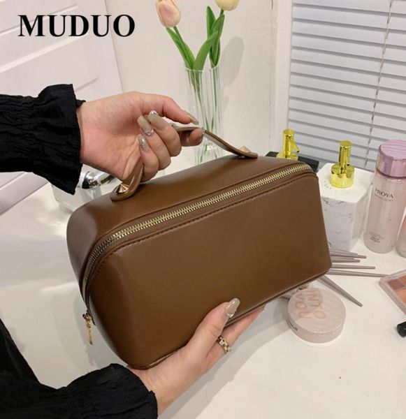 

cosmetic bags cases womens crazy horse male toiletry bag leather cosmetic bag vintage wash bag make up bags travel or9503221