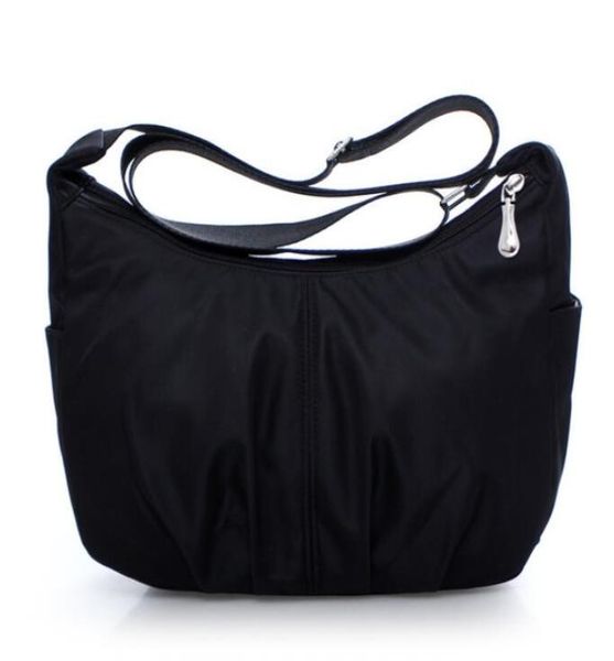 

nylon shoulder fashion casual large capacity lady messenger bag4806715, Black;red