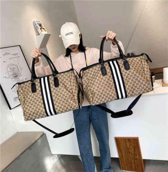 

short distance travel bag leisure boarding men039s and women039s one shoulder portable messenger large capacity waiting for 6456231