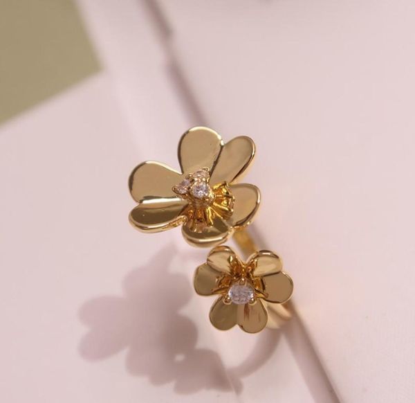 

fashion personality trend gold flower ring lucky clover ladies039 party like a breath of fresh air gift freight love 20215532562, Silver