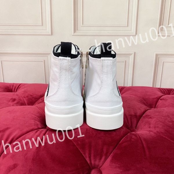 

2023 new luxurys designer men's shoes training shoes women's youth fashion travel little white shoes men's and women's t, Black