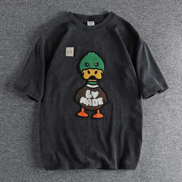 

2022 personalized heavy towel embroidered cartoon pattern short-sleeved t-shirt men's heavy-washed old retro trend half-sleeved, White;black