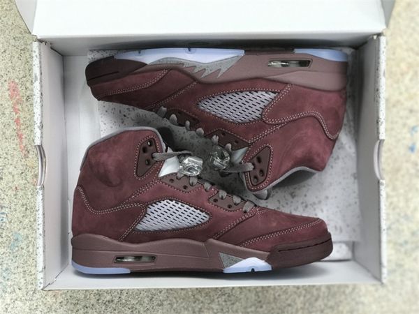 

2023 jumpman 5 burgundy basketball shoes wine red silver outdoor designer sneakers